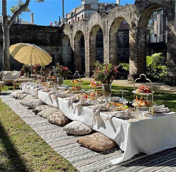 alfresco