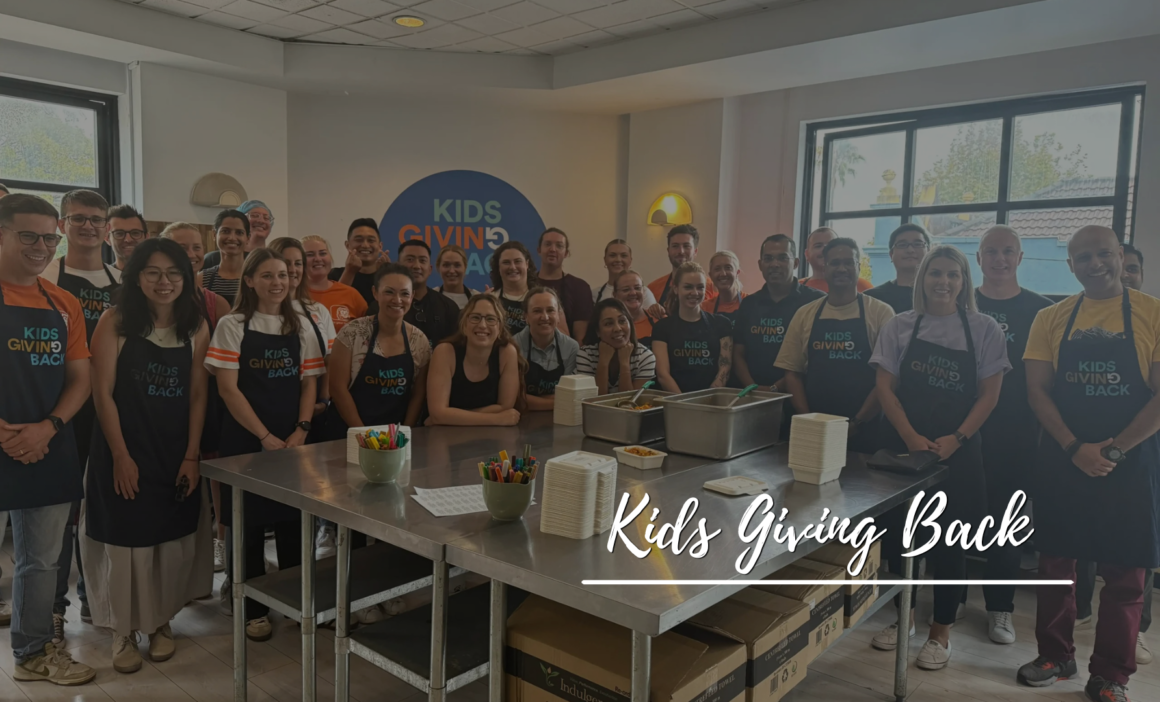 kids-giving-back